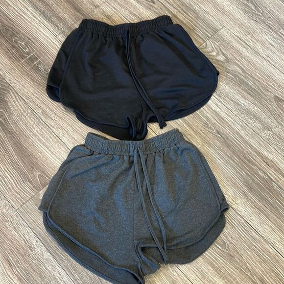 Shein short bundle (2) black and grey - Size Small - Picture 1 of 3